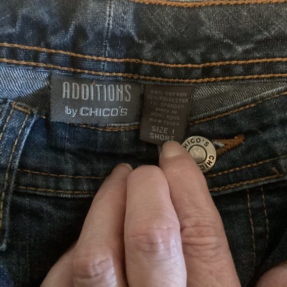 Additions by Chico's Jeans Size 1 Short (US M/8) - Picture 3 of 3